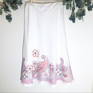 Boden Midi Skirt Embroidered Floral paisley